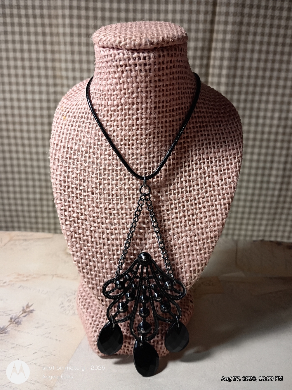 Black Statement Teardrop Pendant Necklace